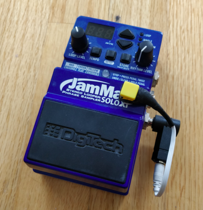 Adding the missing STOP button to the JamMan Solo XT
