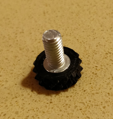 Converting machine screws to thumbscrews